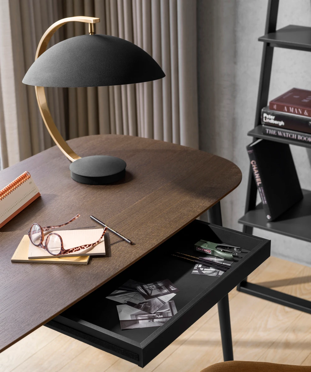 escritorio madera lampara lentes boconcept