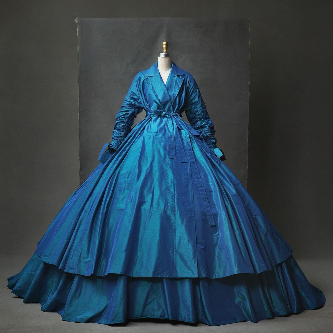 met gala 2024 sleeping beauties vestido azul