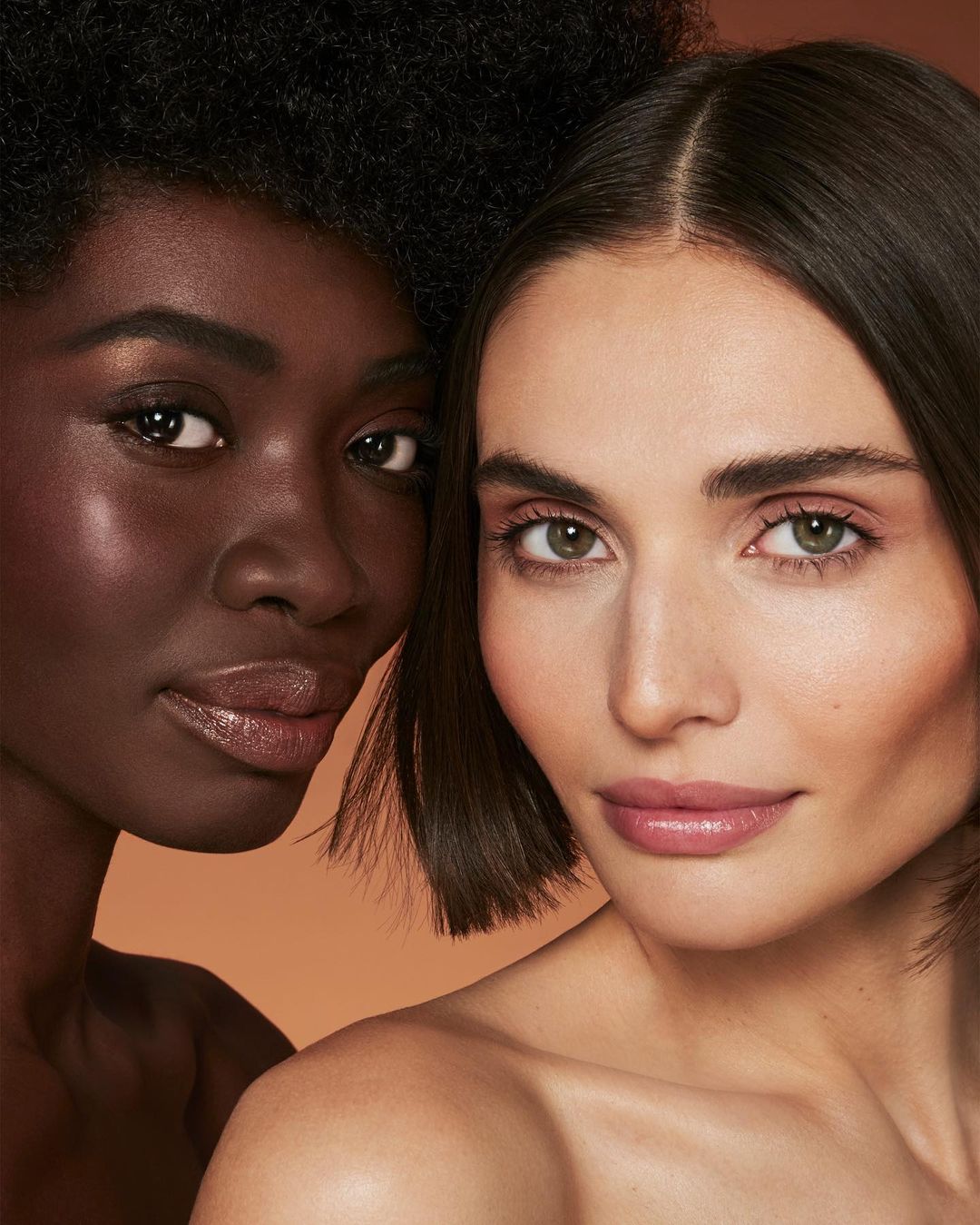 mujeres bronceador en polvo nars