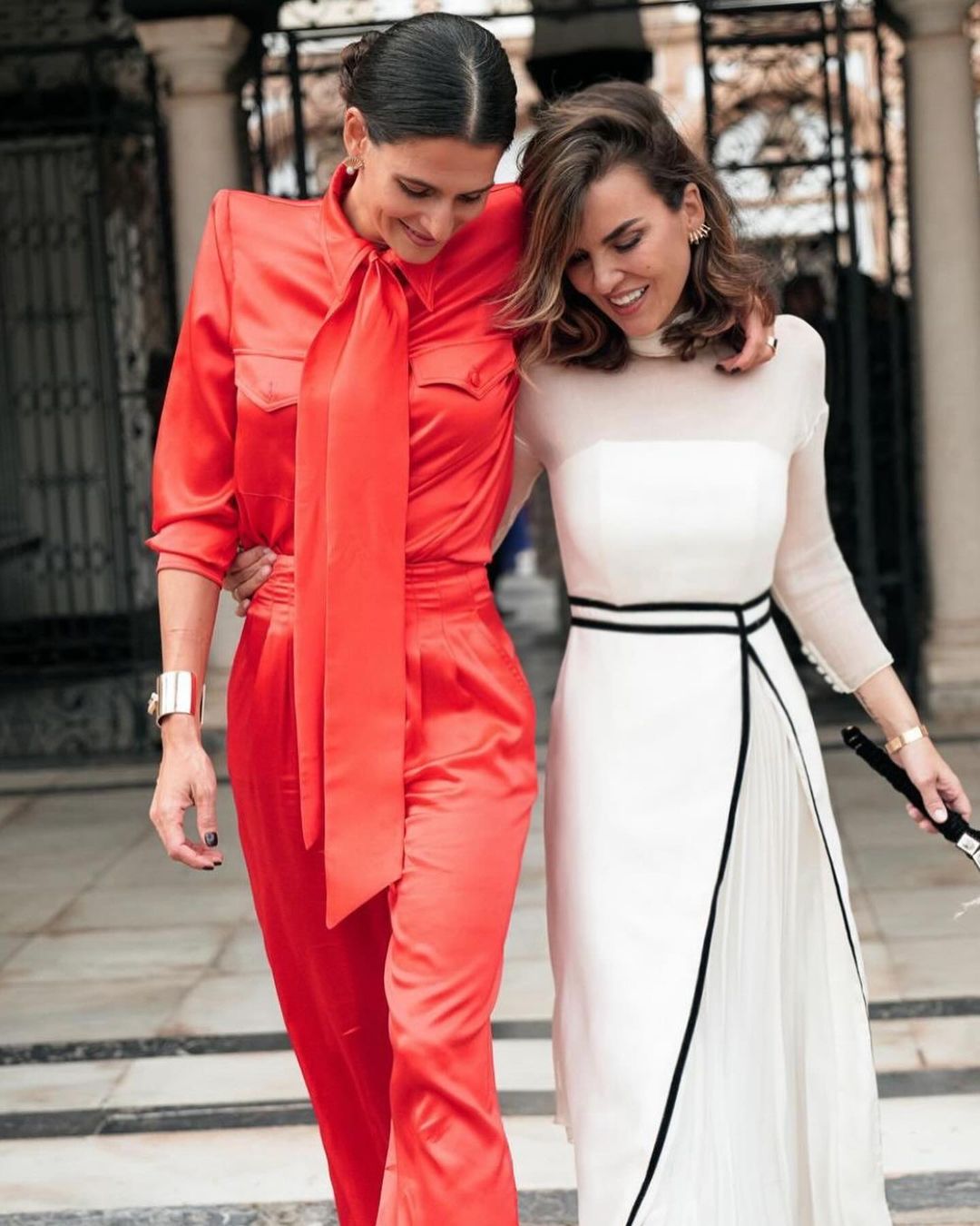 pantalón traje conjunto boda rojo naranja Inés Martín Alcalde