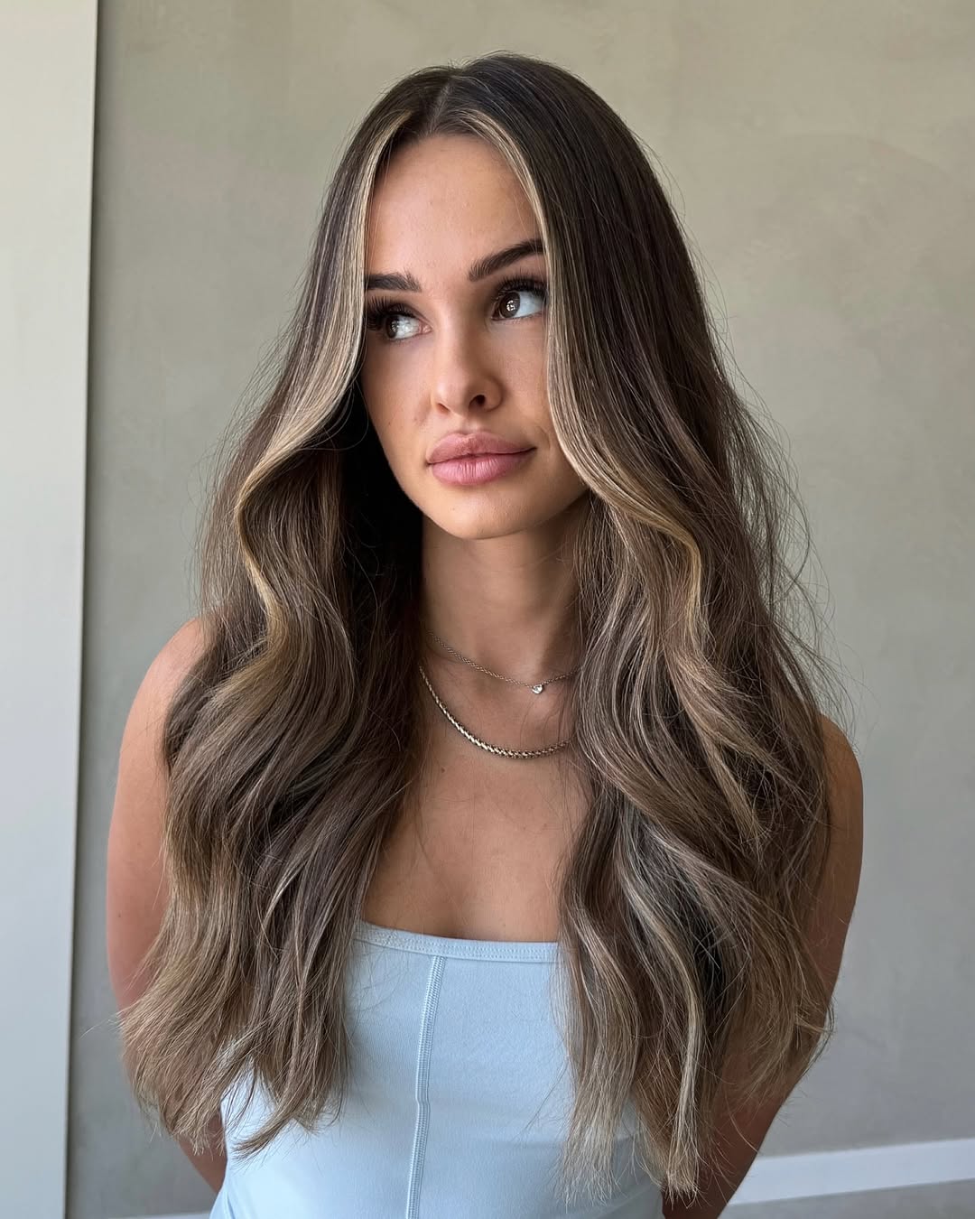 bronde balayage caramel brunette cabello tinte estilo