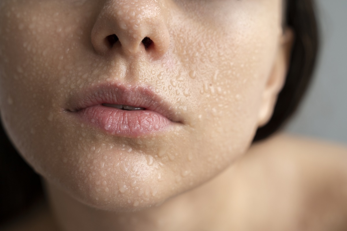 Piel labios cara rostro hidratación agua resequedad