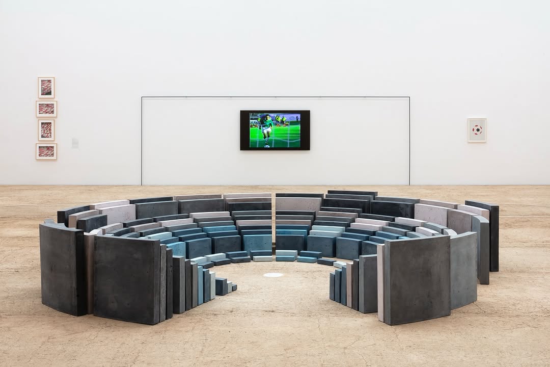 fútbol arte tribunas obra Museo Jumex